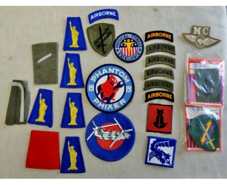 Mixed Military Patches (26) including: Motor Cycle Sleeve patch, Airborne, 52nd Armoured Division, Physical Fitness Excellenc