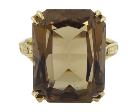 9ct gold single stone smoky quartz ring with textured shoulders, Birmingham 1969