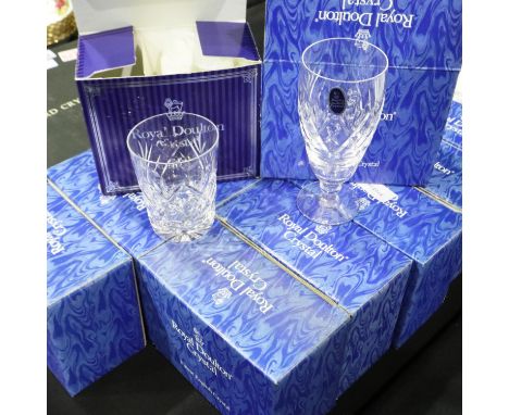 Twelve boxed Royal Doulton crystal Georgian cider glasses and two boxed tumblers, in good condition. P&amp;P Group 3 (£25+VAT