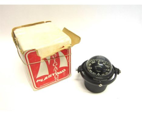 A PLASTIMO OFFSHORE 85 COMPASS MODEL CLASS B with gimbal mount, box and instructions, in used condition