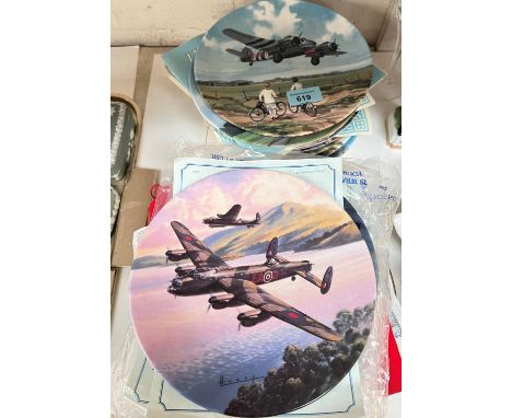 A Royal Doulton set of 10 collectors' plates "Heroes of the Sky" and a set of 6 "Heroes over Home Territory"; 6 Royal Worcest