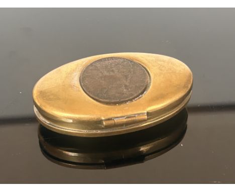 Brass 1914 trench art snuff box
