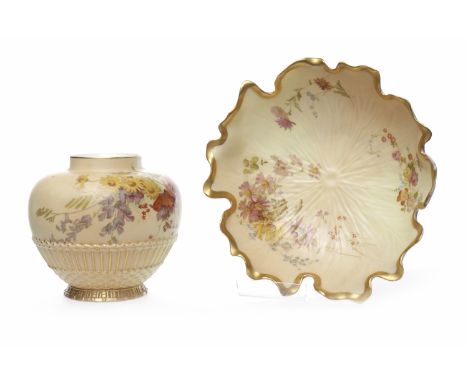 ROYAL WORCESTER BLUSH IVORY PARIAN PORCELAIN POTPOURRI JARcirca 1890, of squat oviform, decorated with wild flowers and gilt,