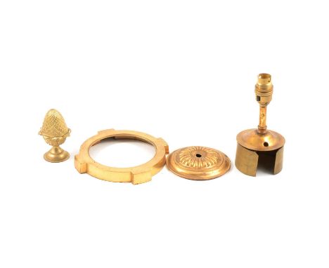 A collection of curtain pole finials including pineapples, curtain rings, brackets, chandelier chains etc