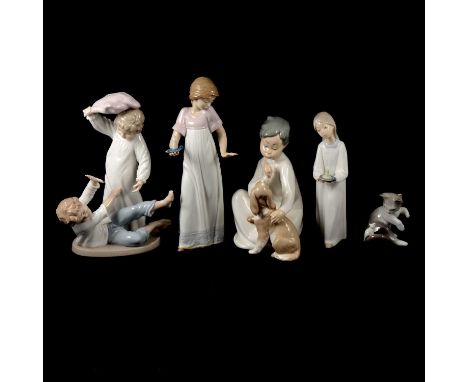 LLadro Boy With Dog 4522; Girl With Candle 4868; Ducklings 4895; Cat and Mouse 5236; Nao Pillow Fight; Angel; Duck; Girl with