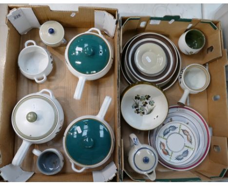 A mixed collection of ceramic items to include Denby dinner ware together with other Iron stone items (2 Trays)