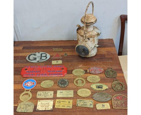 Traction engine related items to include a lamp, a Howard Bedford plaque and various steam rally plaques Location:If there is