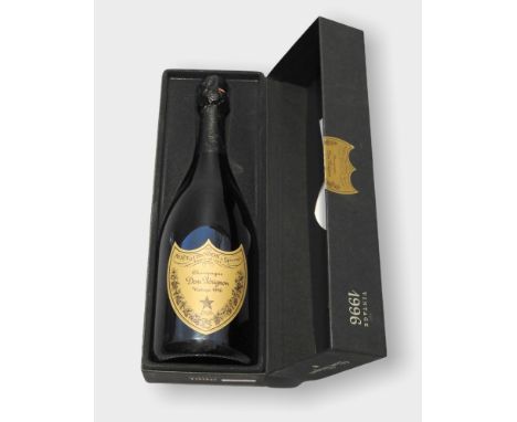 Dom Perignon Vintage Champagne Cuvée, Moët Chandon, Jahrgang 1996, Inhalt 750 ml. In originaler Schachtel. Épernay, Marne, Fr