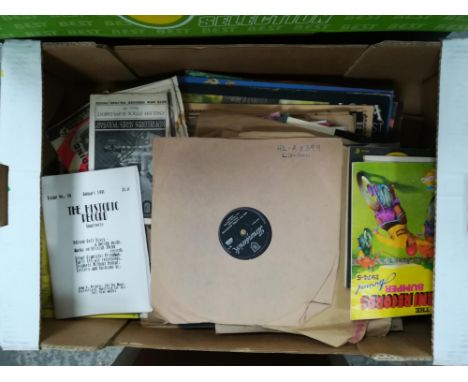 Collection of 28 78rev records, with a collection of empty record sleeves and books and pamphlets on record collecting/prices