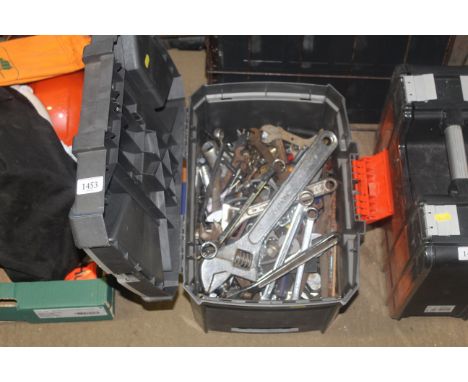 A plastic B&amp;Q tool chest and contents of a large quantity of spanners, adjustable spanners to include Diamond, Gordon Too