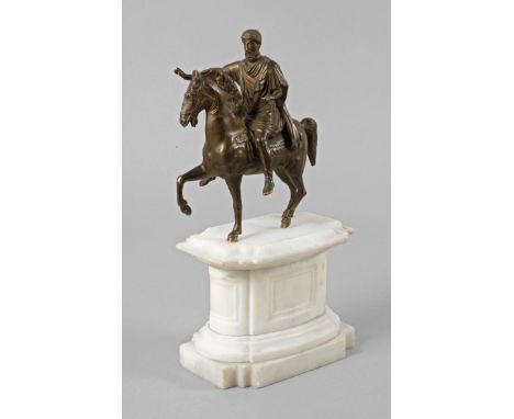 Antikenrezeption der Reiterstatue Marc Aurelum 1900, unsigniert, Bronze hell patiniert, Rezeption des antiken Reiterstandbild