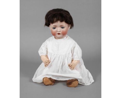 Baehr &amp;amp; Proeschild PorzellankopfpuppeCharaktermädchen, um 1920, gemarkt 678 12 BP im Herz, Made in Germany, Körper ge