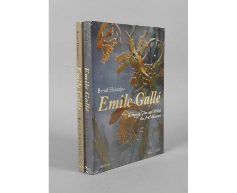 Zwei Bände Émile Gallé Keramik, Glas und Möbel des Art Nouveau von Bernd Hakenjos, Hirmer Verlag 2012, Bd. 1 (Text) und 2 (Ka
