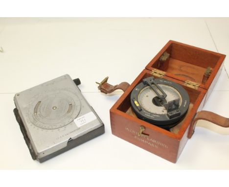 Second World War Air Ministry medium landing compass dated 1940, marked - crowned A.M. Ref. 6B / 034, in original wooden box 