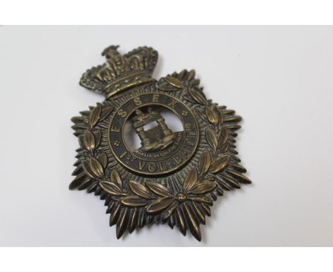 Victorian Essex 1st Vol. R. BATT. N - other ranks helmet plate with Queen's crown