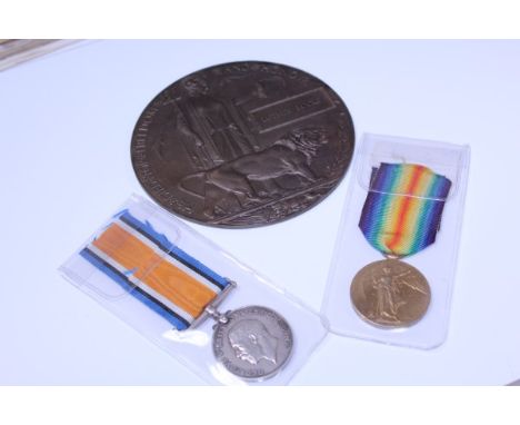 First World War death plaque, named to - Luther Locke, together with First World War pair, comprising War and Victory medals,