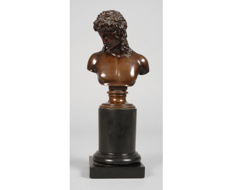 Antikenrezeption "Eros von Centocelle"19. Jh., unsigniert, Bronze braun patiniert, Darstellung nach einer antoninischen Kopie