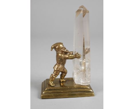 Figürliche Tischzier20. Jh., ungemarkt, Bronze mehrteilig gearbeitet und montiert, bräunlich patiniert, getreppte Plinthe mit