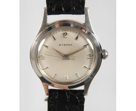 Herrenuhr EternaSchweiz, 1950er Jahre, mechanisches Werk mit Handaufzug, Stahlgehäuse mit verschraubtem Boden, schlichtes ver