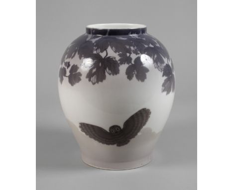 Kopenhagen große Unikat Vase EulendekorFormentwurf J. Jacobsen 1887 und/oder A. Krog 1894, Dekorentwurf und Ausführung Stepha
