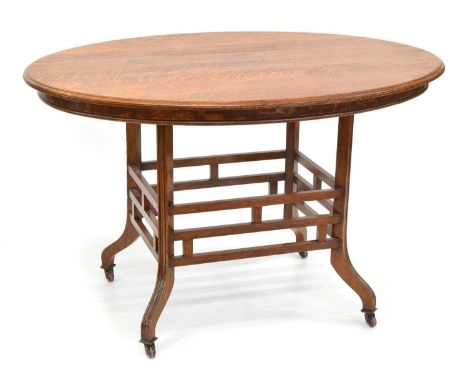 Aesthetic Movement Oak Breakfast Table by James Lamb, Manchester Late 19th century Aesthetic Movement oak breakfast table by 