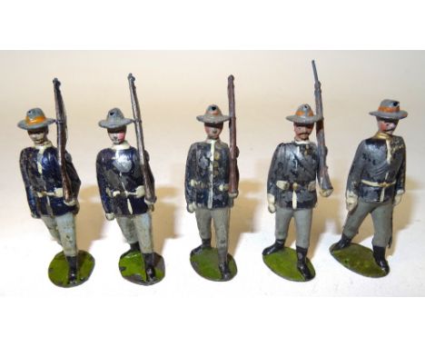 Britains set 91, US Infantry FIRST VERSION marching at the slope with bemedalled officer (F, three bayonets missing) 1900 (5)