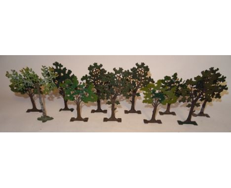 CBG Mignot Trees and other Vegetation shrubs and flowers, and rocks with plants, some by Heyde and others, various scales, an