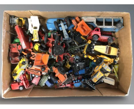 Assorted 20th century die cast cars and vehicles including Lone Star. (1 box)