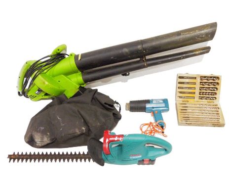 Bosch 41ACCU hedge trimmer, two&nbsp;Handy leaf blowers, a Black &amp; Decker HG991 hot air gun, a Black &amp; Decker drill, 