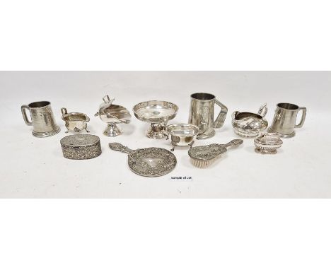 Quantity of plated ware&nbsp;to include hip flask, lighter, silver-backed mirror, etc (1 box)&nbsp;