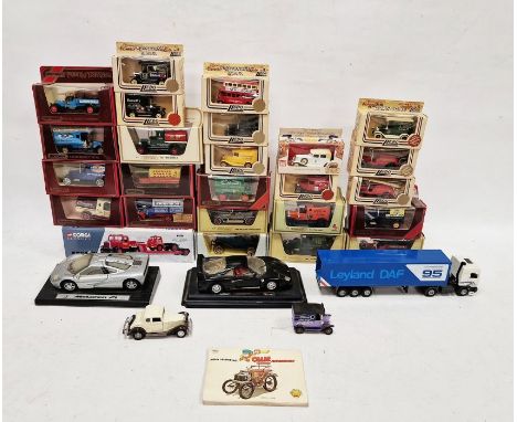 Loose and boxed Maisto, Corgi, Burago, Tekno, Matchbox and Lledo to include Corgi Classics Heavy Haulers 31004 Wynn's Scammel