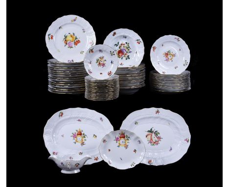 A modern Herend 'Fruit and Flowers' pattern part dinner service, comprising: sixteen dinner plates; fourteen breakfast plates
