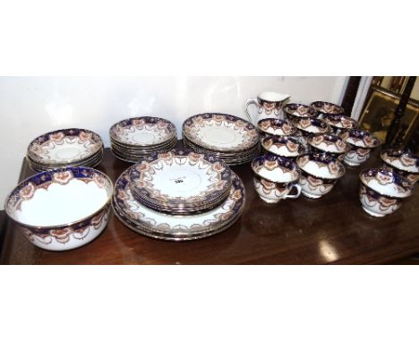A Royal Albert Tea Service decorated with Rosevere pattern.