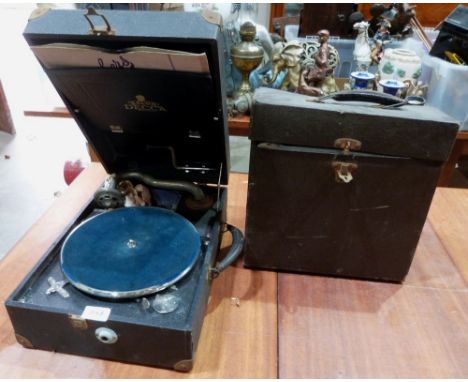 A 1930s Decca Salon gramophone with a quantity of records