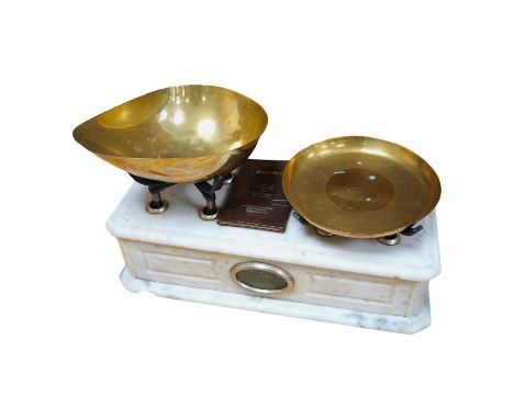 A set of Avery marble and brass scales. Condition - fair