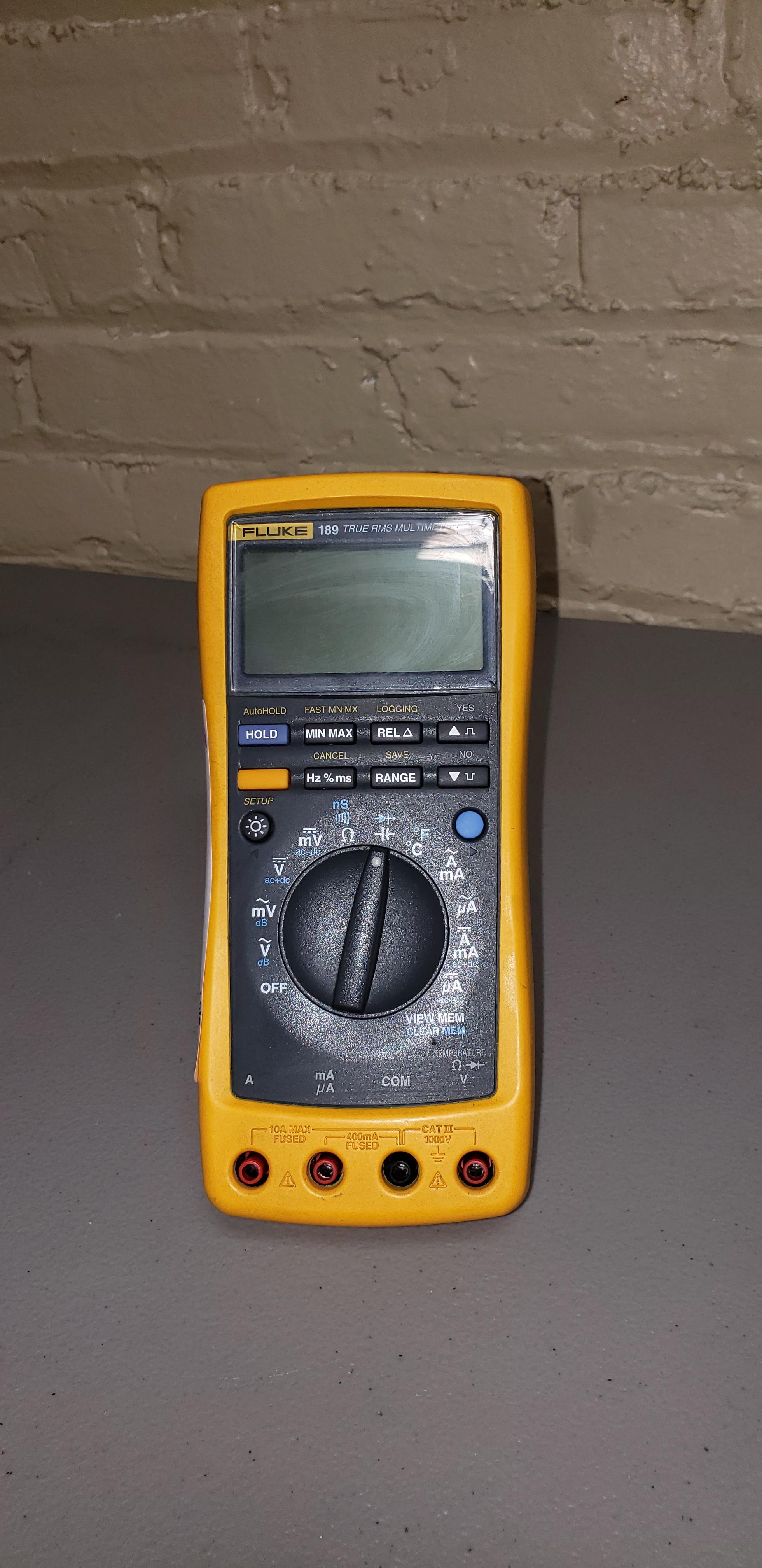Fluke 189 True RMS Data Logging Digital Multimeter (missing probes