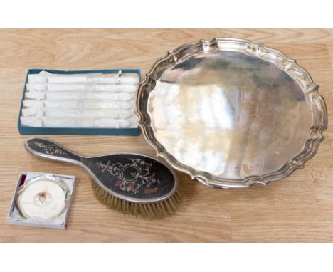 A commemorative silver trinket dish, weighing approx 0.87 grams (27.3 grams approx.) with a tortoise shell backed brush, an E