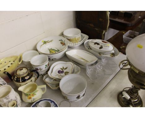 A quantity of Royal Worcester cooking dishes and bowls and seven glass avocado dishes 