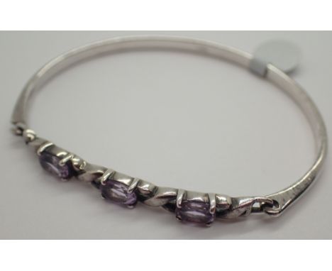Boxed sterling silver solid amethyst hinged bangle fully hallmarked