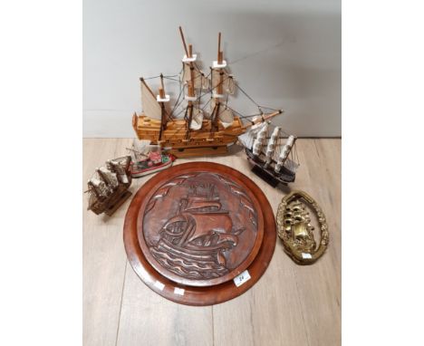 WOODEN SHIP PLAQUE WITH FOUR MODEL BOATS AND BRASS DOOR KNOCKER