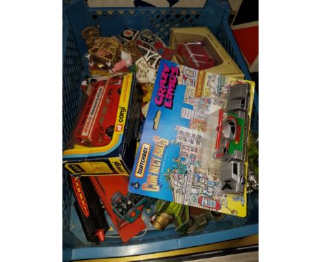 A BOX OF ASSORTED DIE CAST VEHICLES INC CORGI ETC SOME STILL BOXED