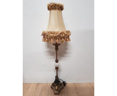 GILT AND MARBLE EFFECT TABLE LAMP WITH FRINGED SHADE
