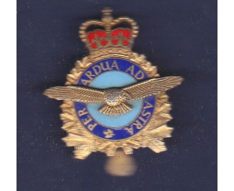 Canadian Air Force Cap badge, gilt with enamel QEc.