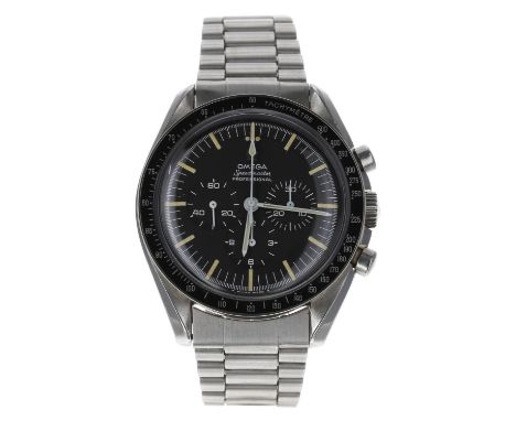 Omega Speedmaster Professional 'Pre-Moon' Chronograph stainless steel gentleman's wristwatch, ref. 105.012-66, serial no. 245