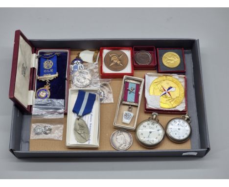 A mixed collection of coins, medals and related,&nbsp;to include an RAOB silver and enamel example; a Victoria 1892 silver cr