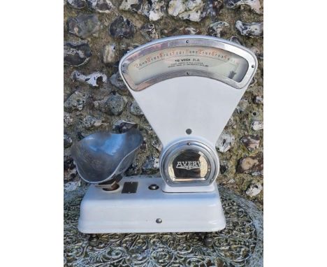 A set of Avery white enamel double sided weighing scales. 