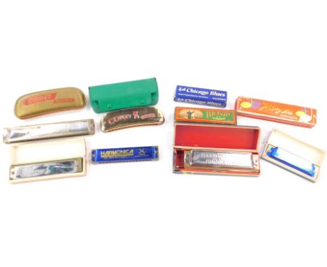 A Hohner Comet harmonica, Golden Butterfly harmonica and further Hohner and other harmonicas, all but one boxed. (10)