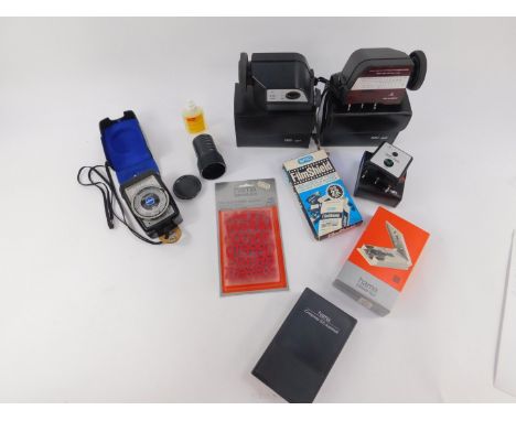 Gossen photographic equipment, including a Profisix light meter, two angle meters, a flash, and sundries. (qty)