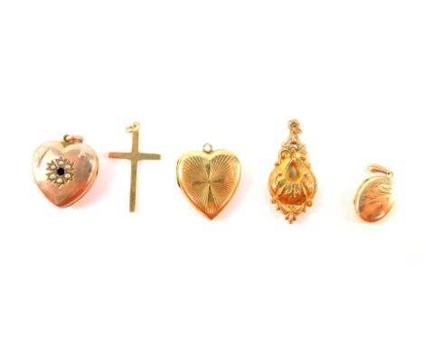 Various 9ct gold and other pendants, comprising a 9ct gold etched design heart locket, a 9ct gold heart locket with seed pear