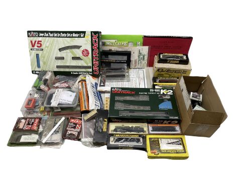 N Gauge model railway rolling stock and accessories, including Graham Farish No.1209 motorised chassis 4P class, No. 1805 cla